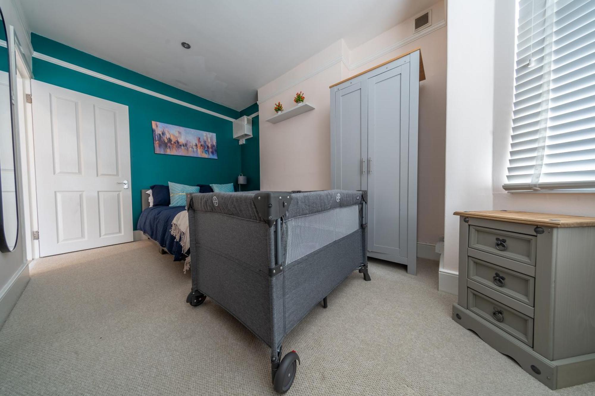 Beautiful 2 Bedroom With Private Garden In Wimbledon - Minutes From Central Londres Exterior foto